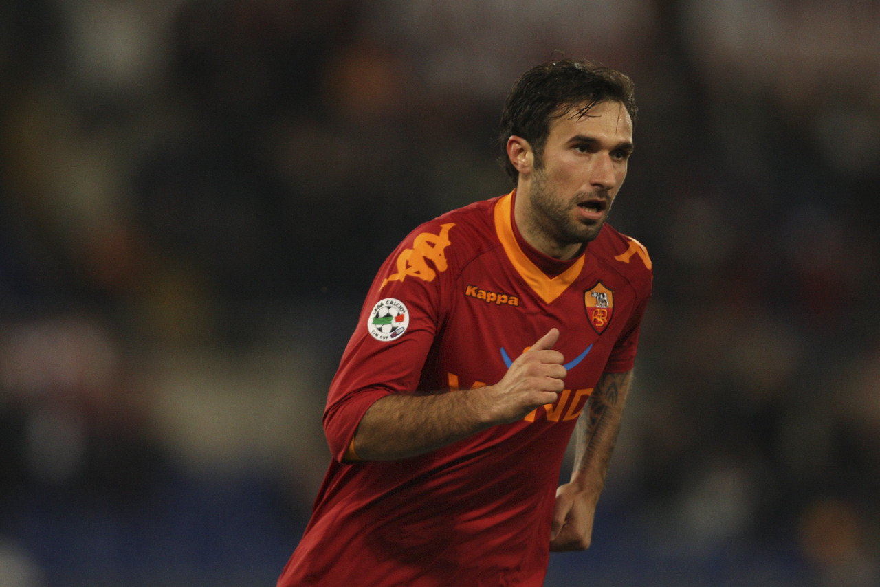 武齐尼奇：希望拉涅利在罗马再创奇迹，他让球员感觉自己很重要