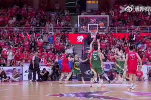 CUBAL-吴泽昊神兵天降压哨绝杀 上海交大1分优势逆转太原理工