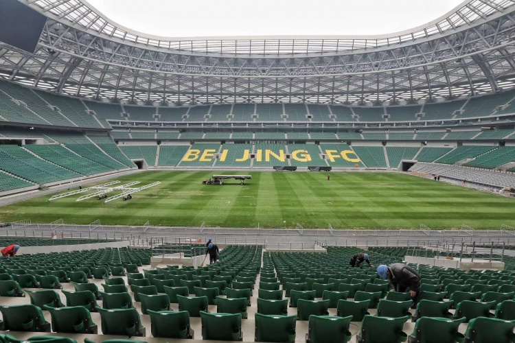 北青体育：工体新草坪获国安将帅好评，有助于球队更好发挥特点