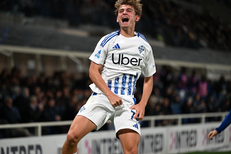 迪马：热刺7500万欧报价帕斯遭拒，科莫与皇马商谈取消转售分成