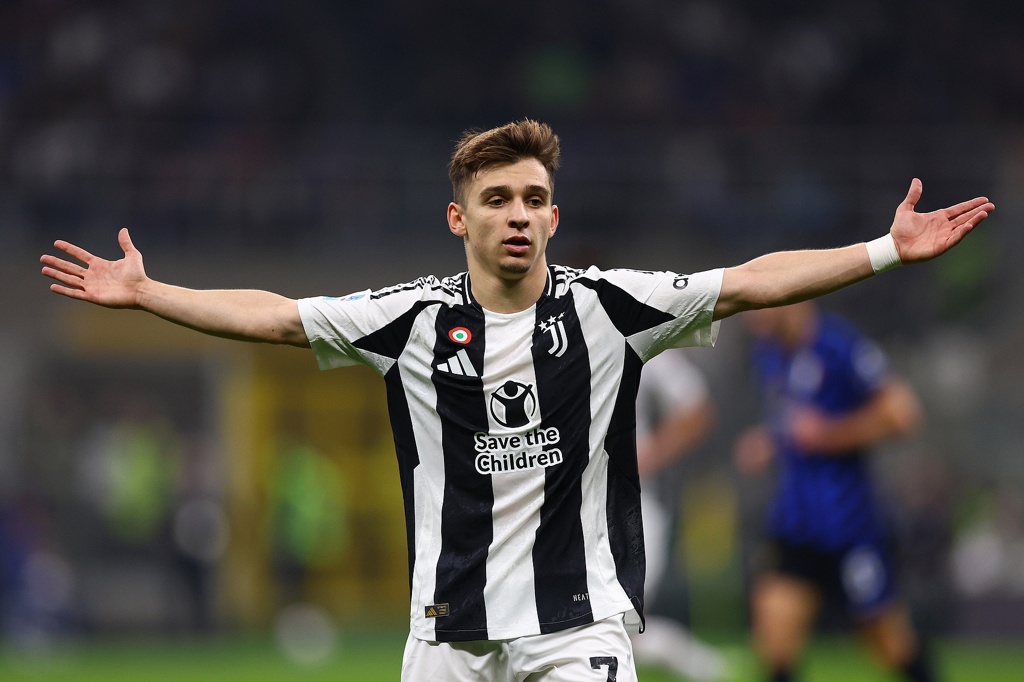 小孔塞桑：气候非常炎热比赛并不容易 每场比赛我都想取得进球