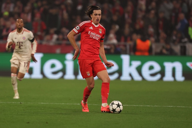 塞尔：官宣怀森之后，皇马还将继续引进中卫&中场&左后卫各一名