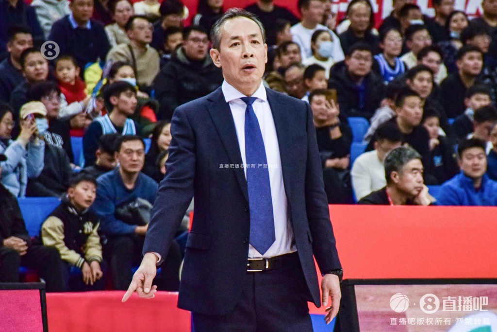 媒体人：北京队最成功之处是沉得住气&全队一心 山西无法激怒他们