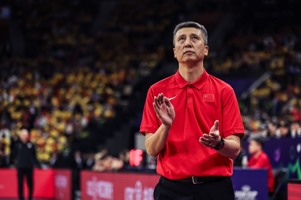 苏群：决赛跟高手澳大利亚过招 是中国队为自己争取到的奖品 值了