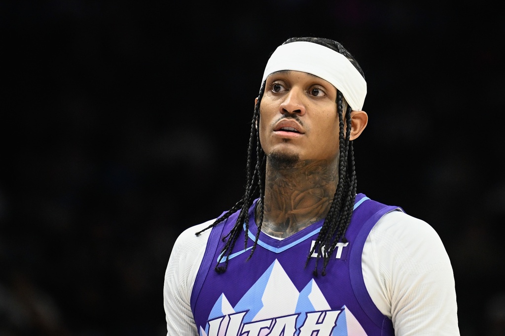 队记：爵士想交易克拉克森但有意者寥寥 科林斯也很可能被交易