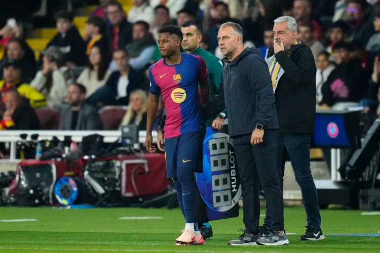 多人将离队！马卡：法蒂去摩纳哥周一官宣，托雷、罗梅乌或离队