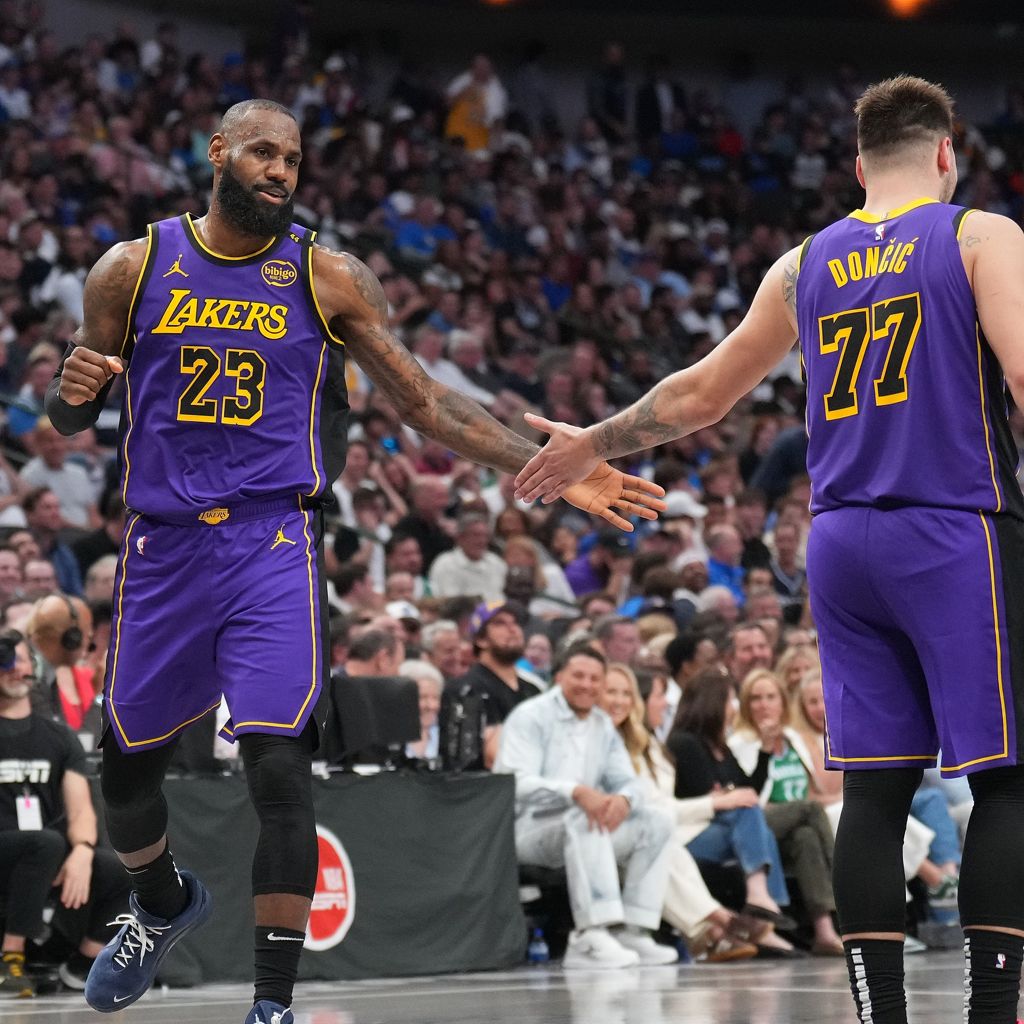 湖媒：东契奇已是门面&詹姆斯可能要走 球队在前者率领下机会更大