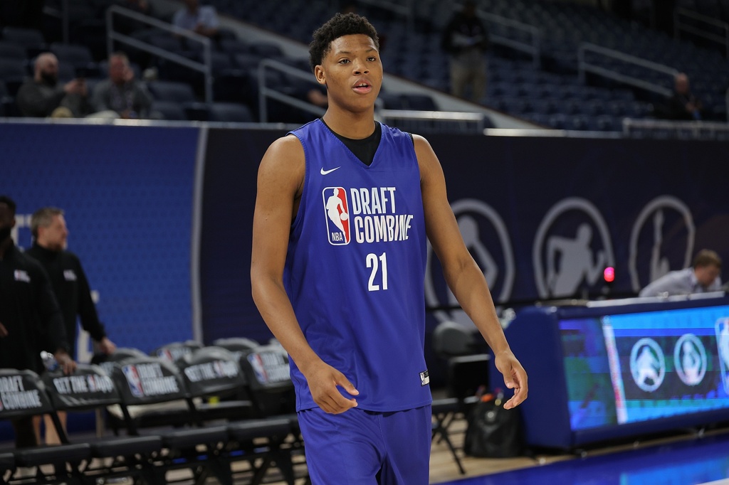 美记：奇才希望贝利的拒绝试训能让他顺位下滑 他们好捡漏