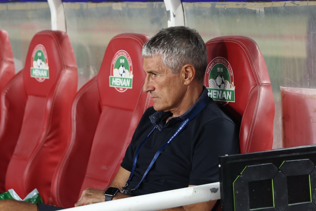 记者：国安新帅与塞蒂恩很多想法有分歧和争执，已看到问题所在