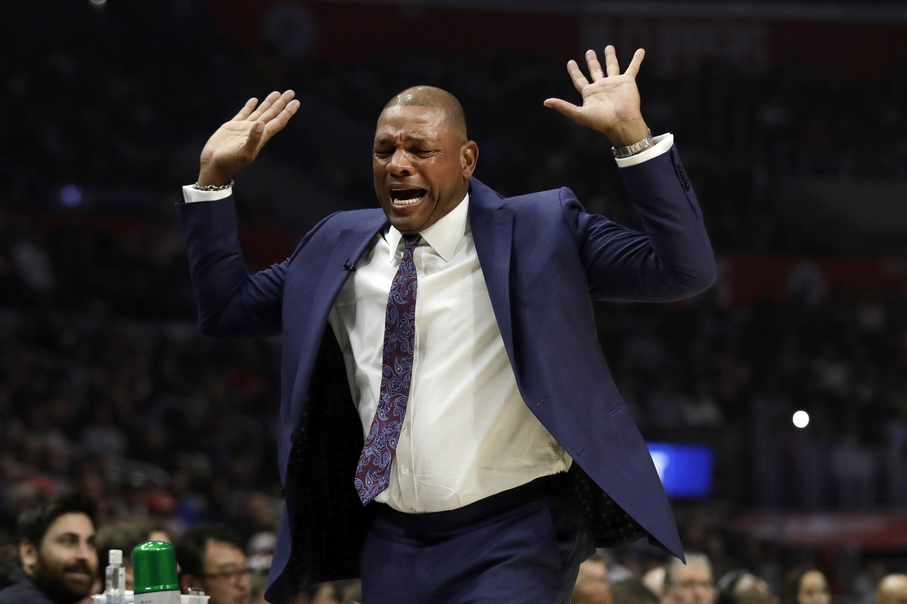 小里弗斯：科尔也每年输就啥事没有 但老里一输就被拿3-1调侃